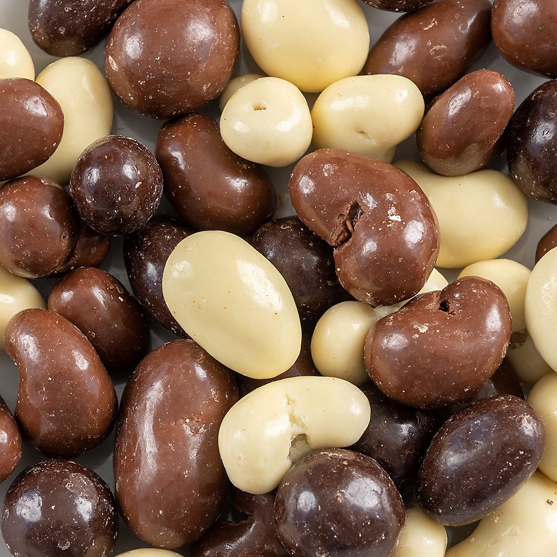 Voorwaardelijk Grap Aanwezigheid Chocolade notenmix, Chocolade notenmix kopen, Chocolade notenmix bestellen,  Chocolade notenmix online, Notenmix chocolade - Bas Boer Noten