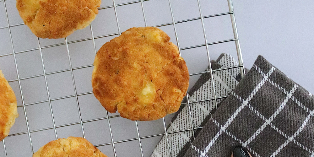 Hartige koekjes van kokosmeel Hartige koekjes van kokosmeel
