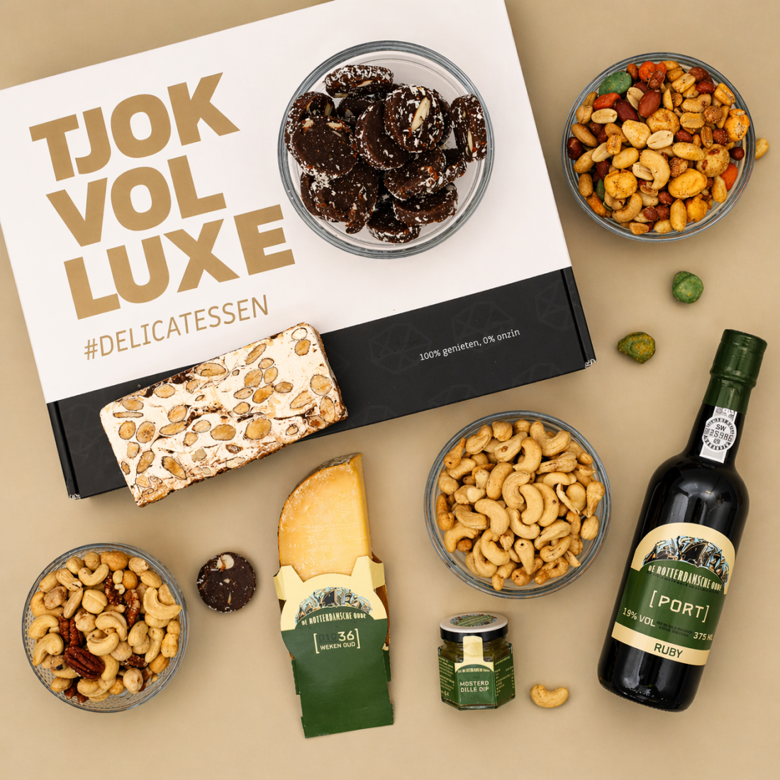 Luxe cadeaupakket Noten, Kaas & Port