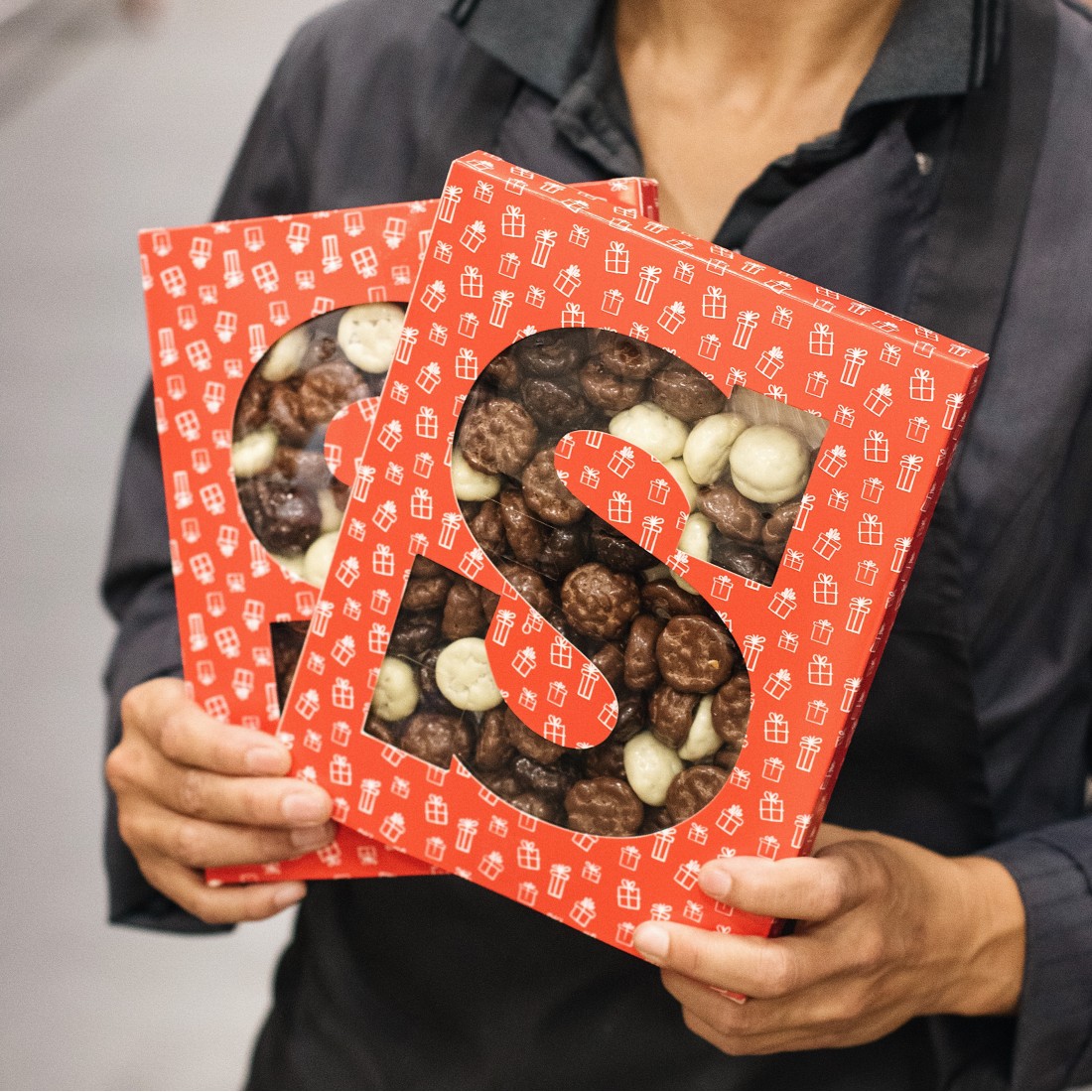 Sinterklaas letter chocolade kruidnoten