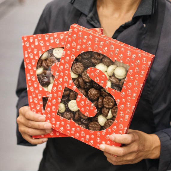 Sinterklaas letter chocolade kruidnoten